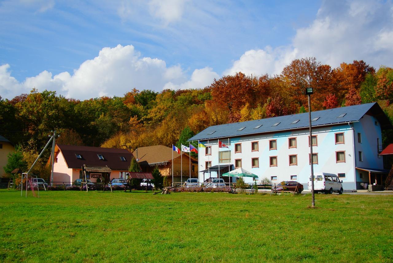 Club Visson Kostryna Exterior photo