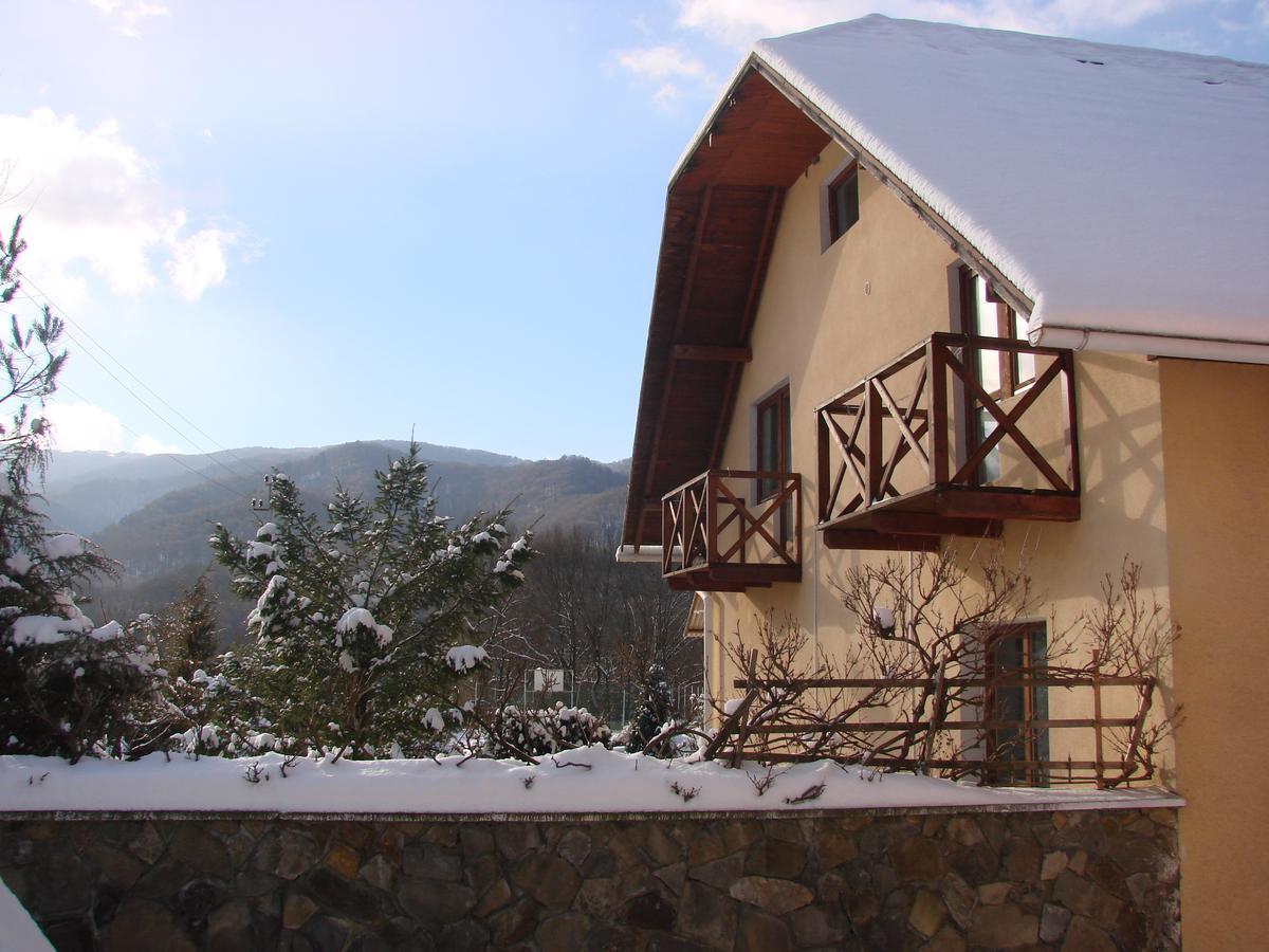 Club Visson Kostryna Exterior photo